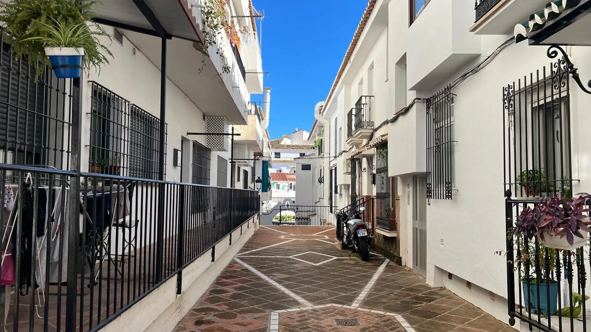 Tranquil Escape In Historic Benalmadena Apartment